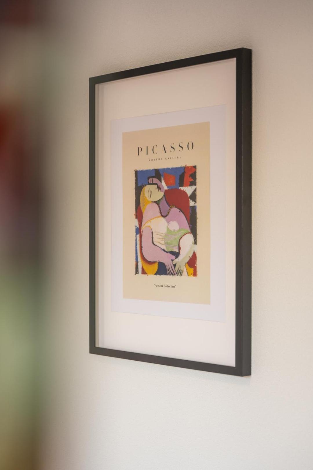 Special Primero Picasso Apartment Basel, Bahnhof Grossbasel 10-Star Buitenkant foto
